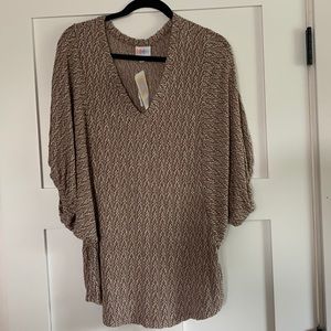 Lularoe renee top size small